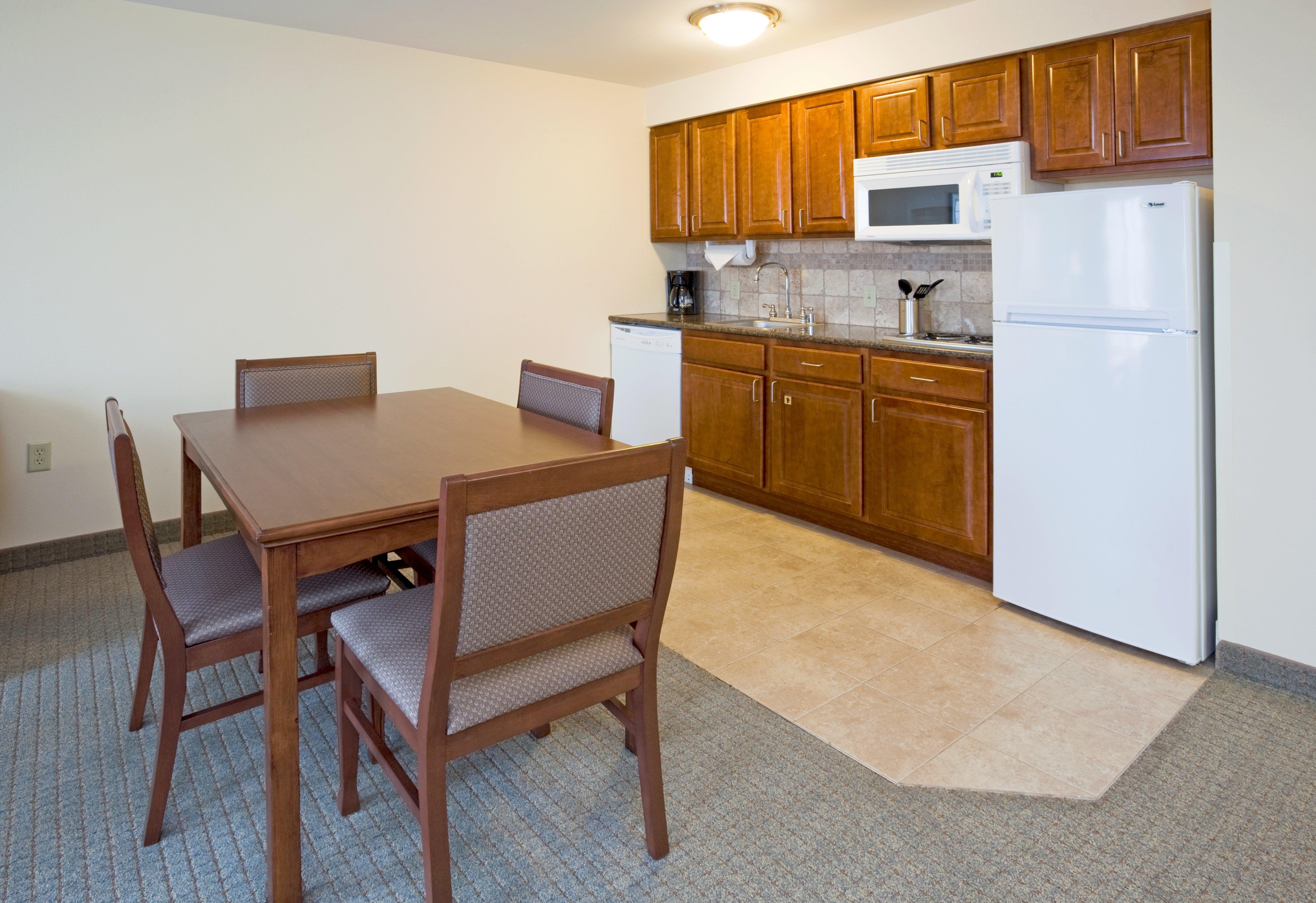 Staybridge Suites Milwaukee West-Oconomowoc By Ihg Kültér fotó