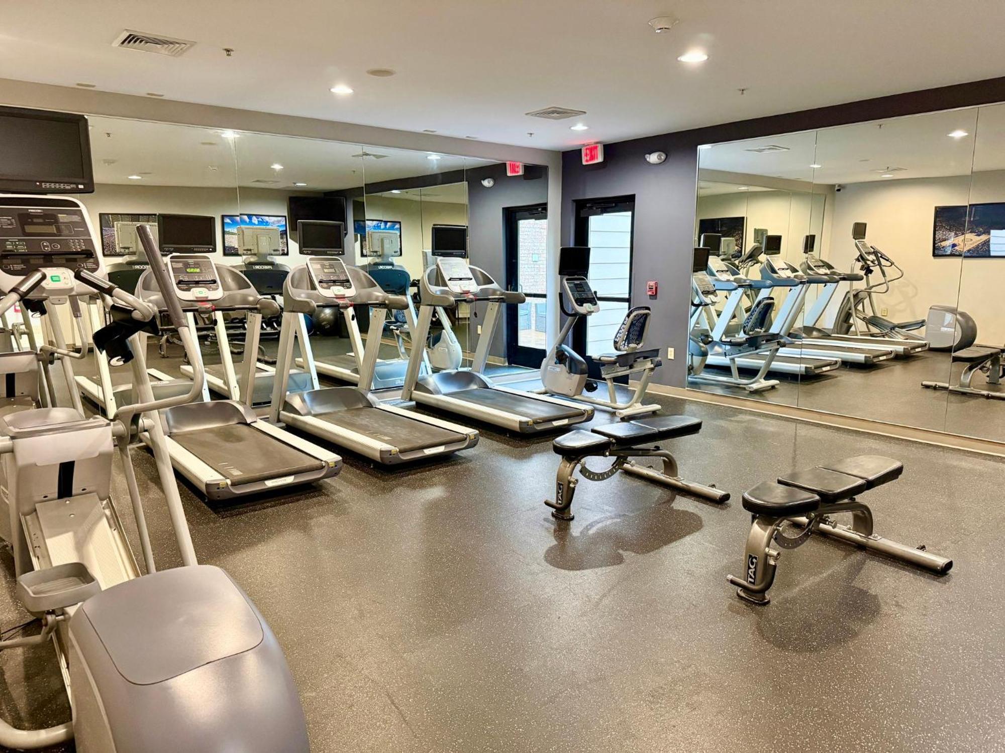 Staybridge Suites Milwaukee West-Oconomowoc By Ihg Kültér fotó